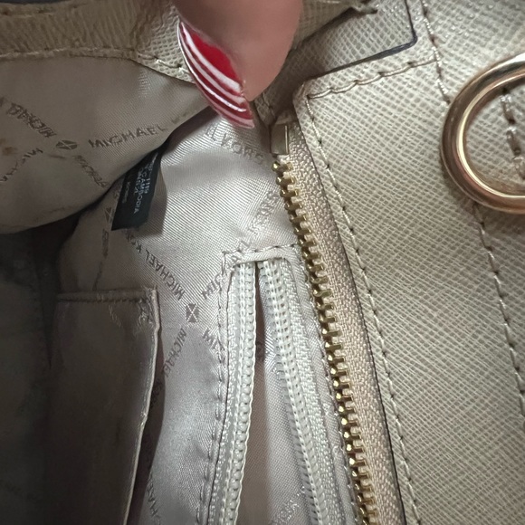 Michael Kors Medium Quinn Satchel Bisque - Picture 7 of 7